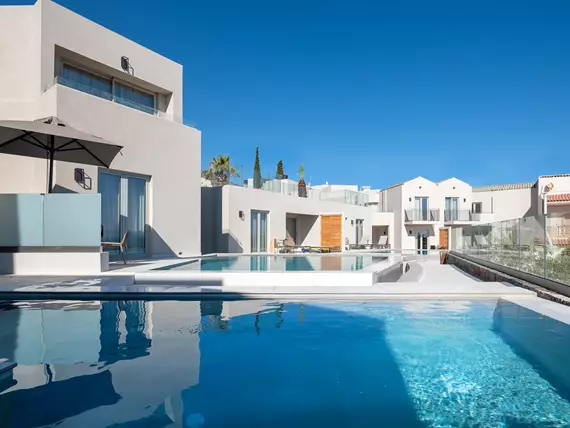Galaxy Suites Boutique Resort Hotel