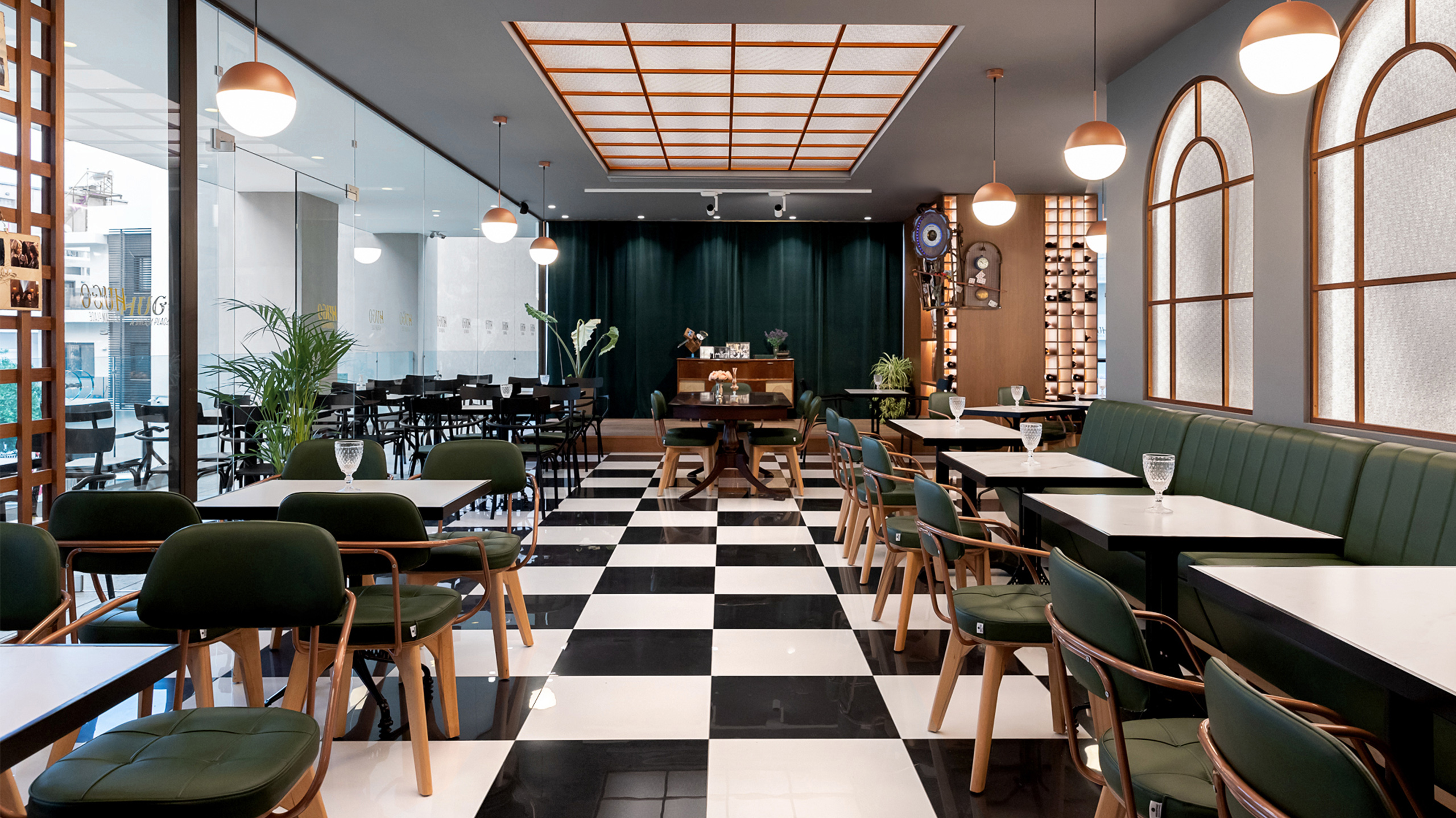 Hugo Bar - Restaurant