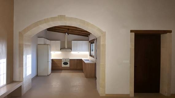 RENOVATION OF A TRADITIONAL HOUSE